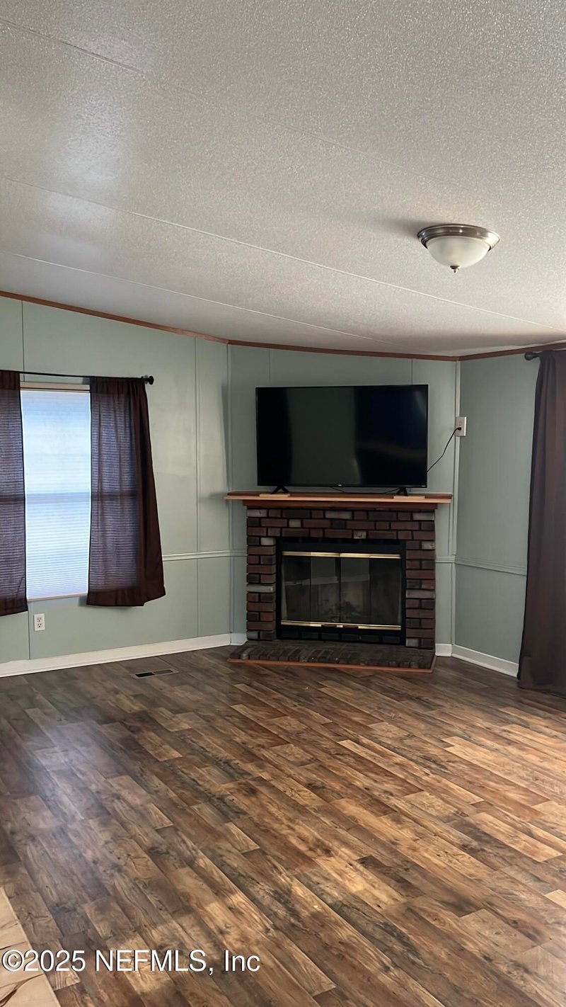 85182 Lonnie Crews Rd, Fernandina Beach, FL 32034