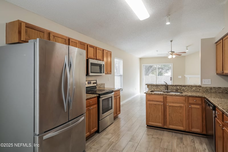 7725 Westport Bay Dr, Jacksonville, FL 32244