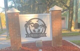 1043 Mimosa Cove Ct, Jacksonville, FL 32233