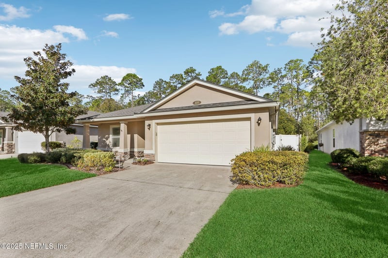 409 Wayfare Ln, Jacksonville, FL 32081