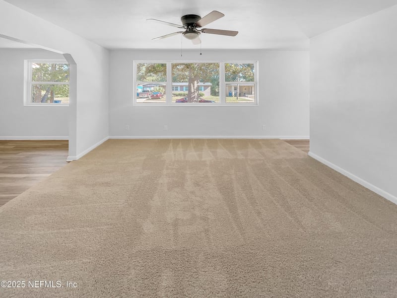 2440 Gaillardia Rd, Jacksonville, FL 32211