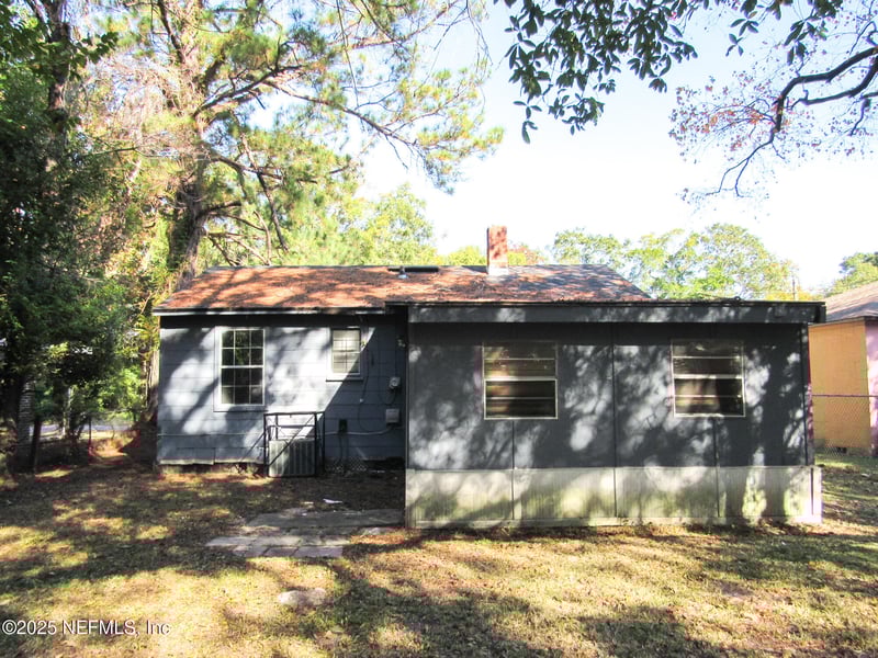 3140 Thomas St, Jacksonville, FL 32254