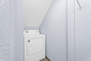 3870 Mission Dr #12, Jacksonville, FL 32217