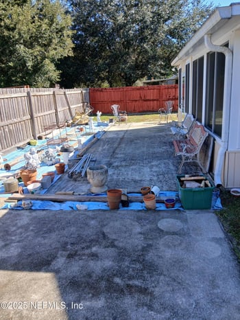 6389 Pinewood Hills Rd Dr, Jacksonville, FL 32218