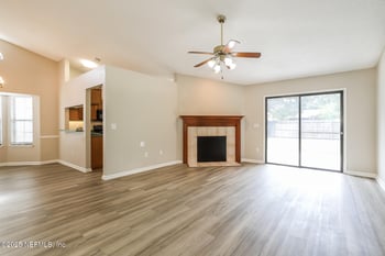 11538 Sweetwater Oaks Dr, Jacksonville, FL 32223