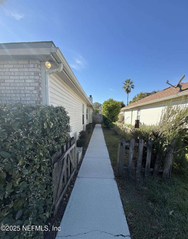 194 Nadia Michelle Ct, Jacksonville, FL 32225