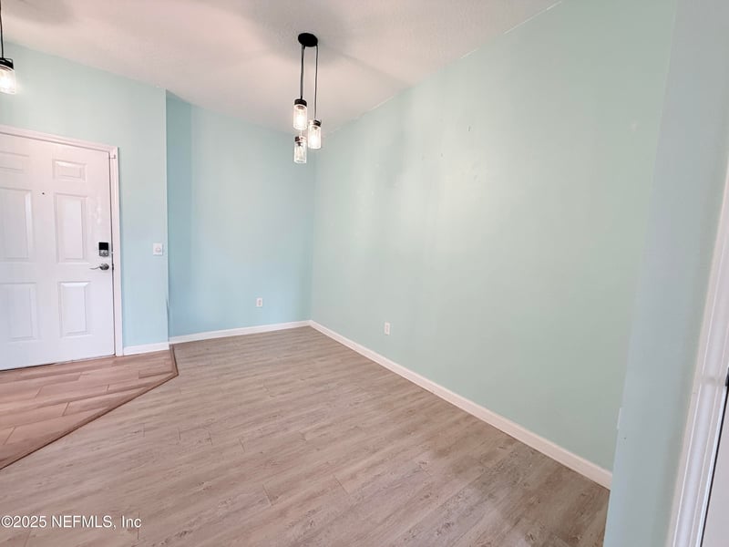 11251 Campfield Dr #1102, Jacksonville, FL 32256