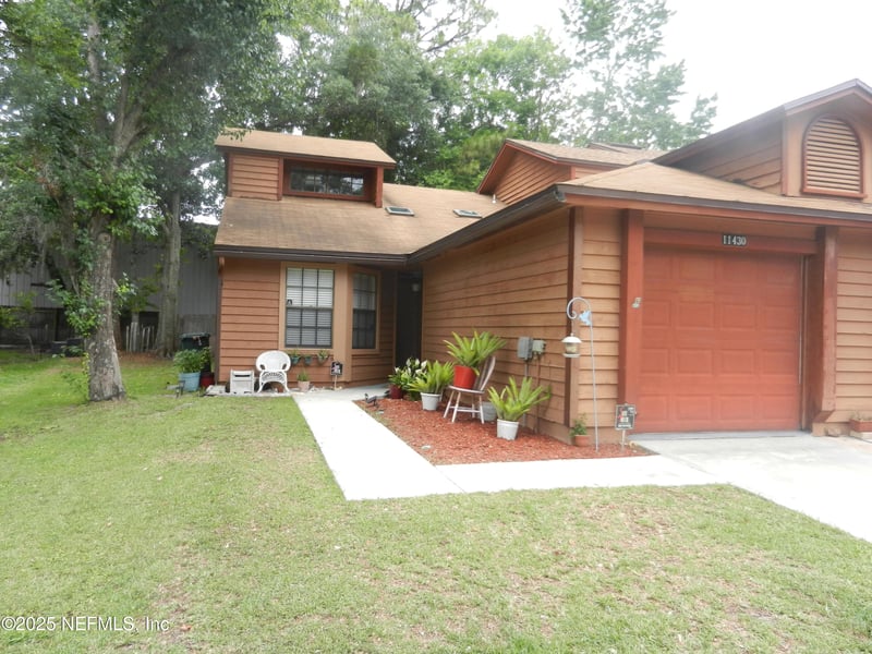 11430 Squire Way Ln, Jacksonville, FL 32223