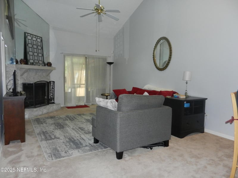 11430 Squire Way Ln, Jacksonville, FL 32223