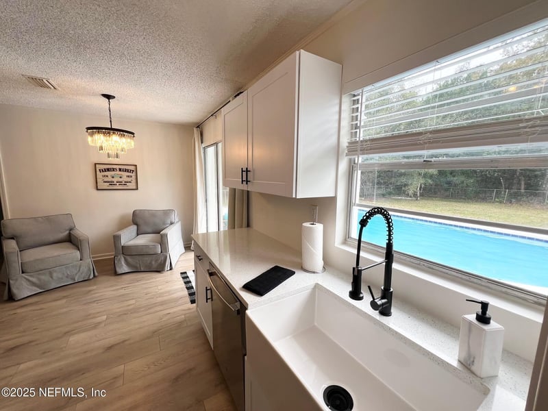 300 Lattin St, Hastings, FL 32145