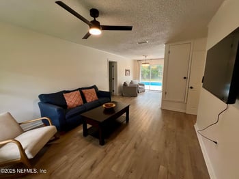 300 Lattin St, Hastings, FL 32145