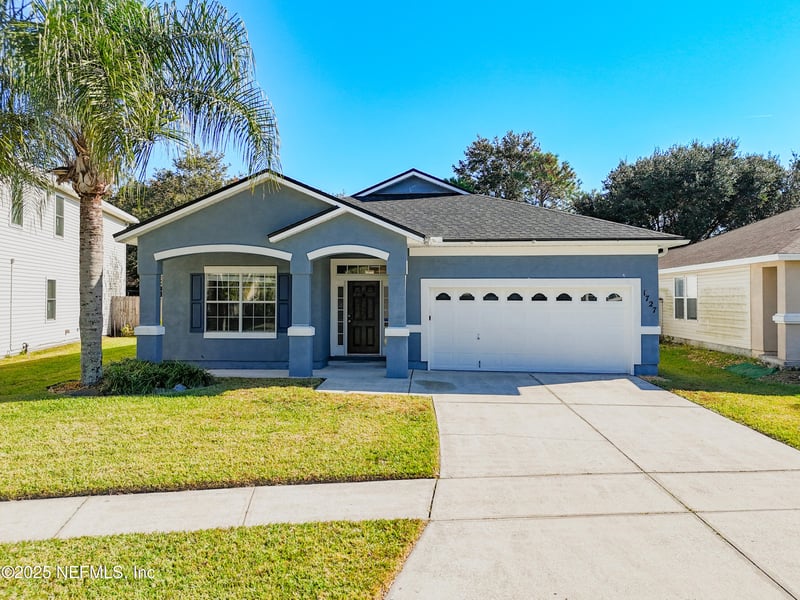 1727 Hawkins Cove Dr, Jacksonville, FL 32246