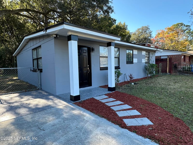 2746 Hamilton Cir, Jacksonville, FL 32209