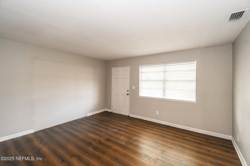 4812 Dallen Lea Dr, Jacksonville, FL 32208