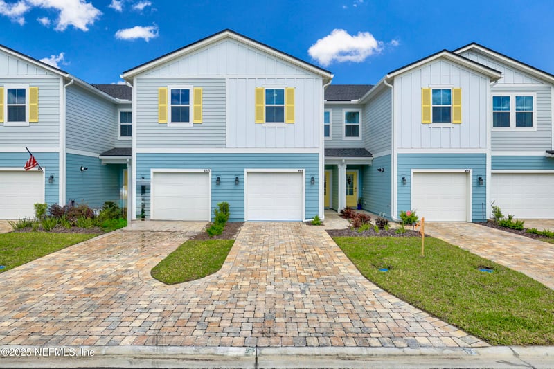 469 Brandon Lakes Dr, St Augustine, FL 32092