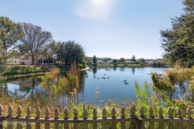 10174 Rising Mist Ln, Jacksonville, FL 32221