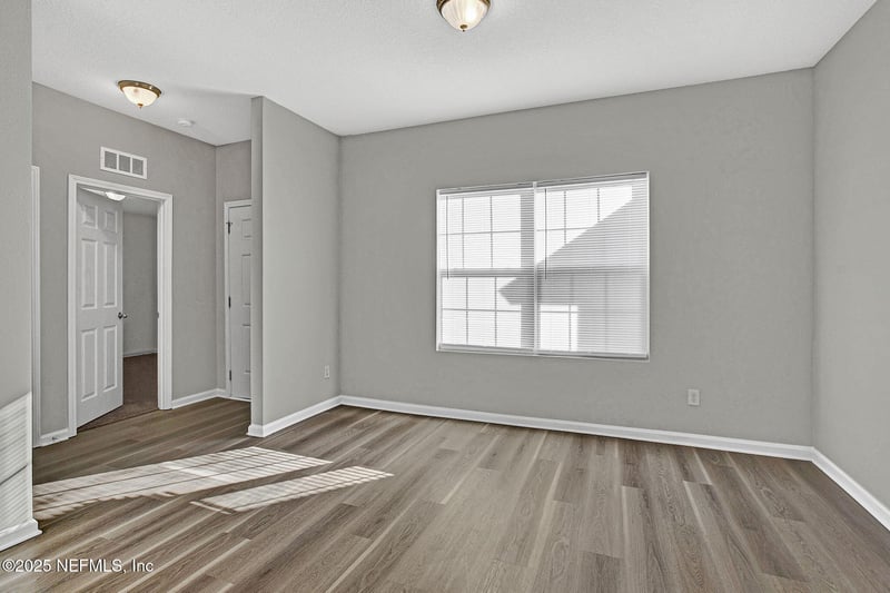 10632 Tulsa Rd, Jacksonville, FL 32218