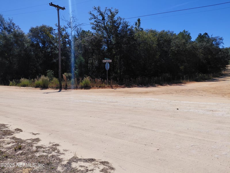 5706 Crater Lake Cir, Keystone Heights, FL 32656