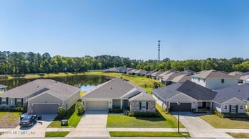 12897 Logans Walk, Jacksonville, FL 32218