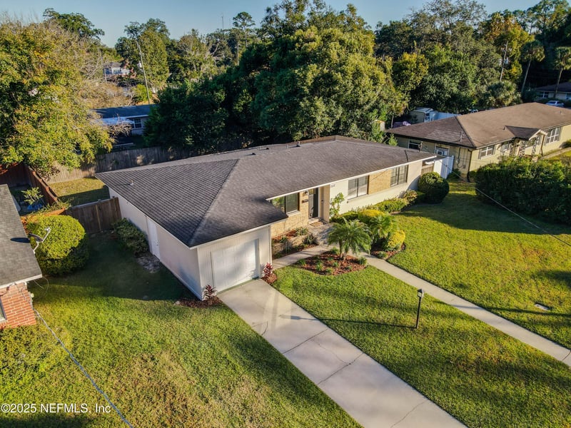 2537 Buttonwood Dr, Jacksonville, FL 32216