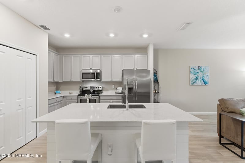 12846 Josslyn Ln, Jacksonville, FL 32246