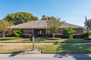 8499 Bandera Cir, Jacksonville, FL 32244