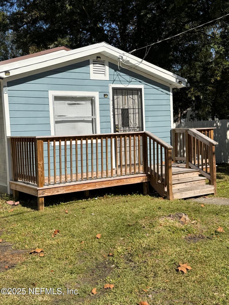 5545 Plymouth St, Jacksonville, FL 32205