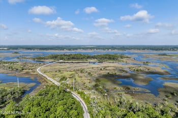 2595 Sandy Dune Dr, Jacksonville, FL 32233