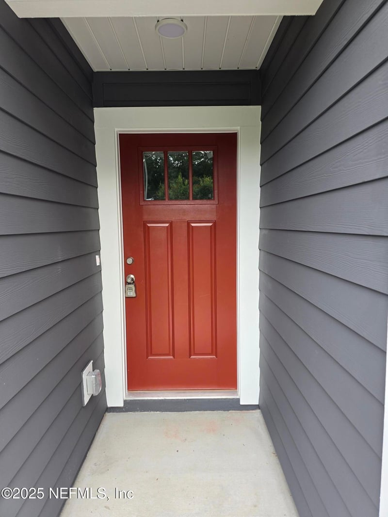 15236 Robert Ave, Jacksonville, FL 32218