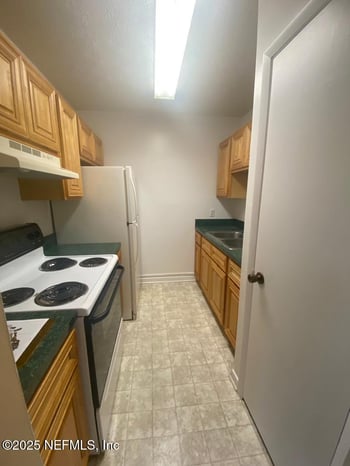 1130 Fountain Rd, Jacksonville, FL 32205