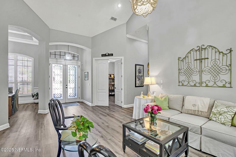 255 St Johns Forest Blvd, St Johns, FL 32259