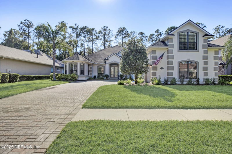 255 St Johns Forest Blvd, St Johns, FL 32259