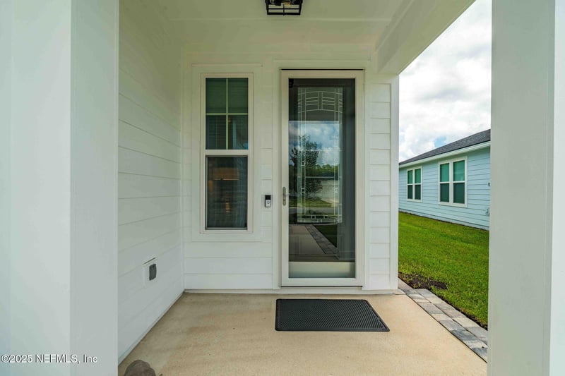 217 Fairlake Cir, St Augustine, FL 32092