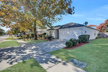 364 Full Moon Trl, Jacksonville, FL 32225