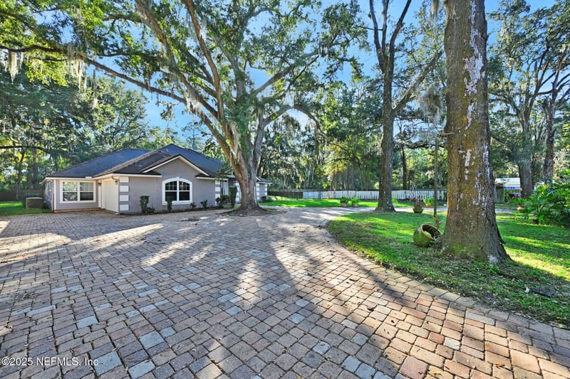 9547 Shellie Rd, Jacksonville, FL 32257
