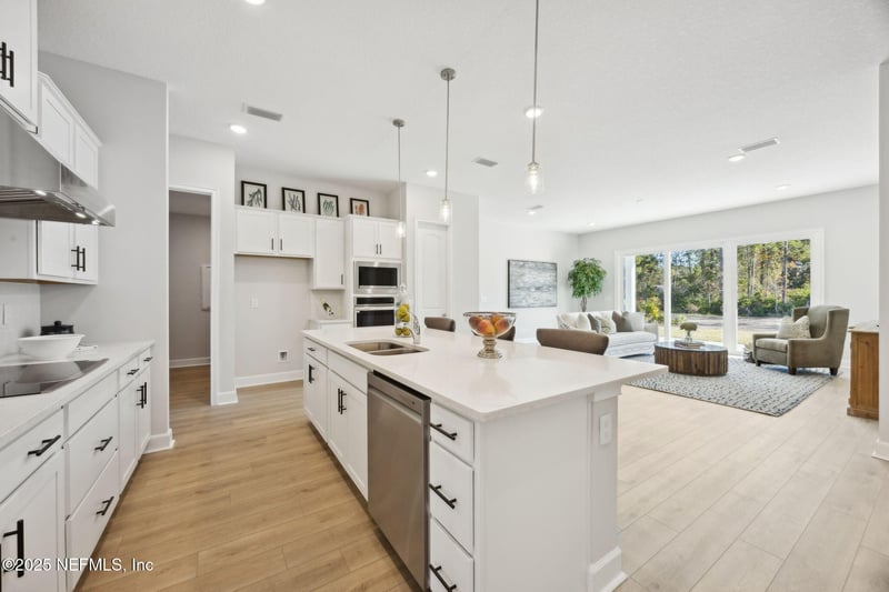 14631 Katie Cove Dr #0031, Jacksonville, FL 32226