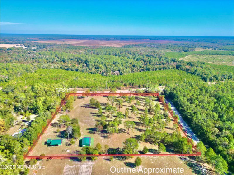 383 State Road 21, Hawthorne, FL 32640