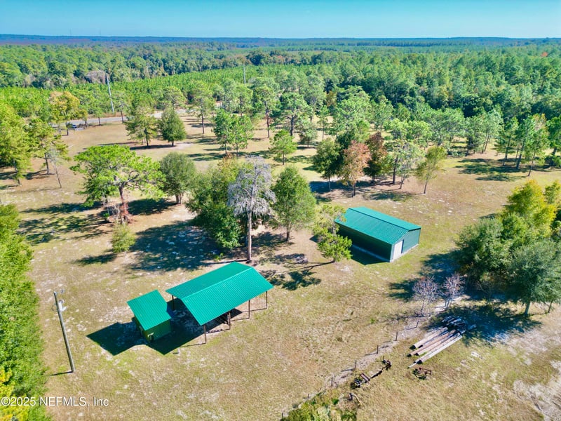 383 State Road 21, Hawthorne, FL 32640