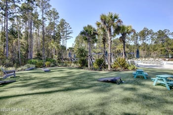 201 Bridgeton St, St Johns, FL 32259