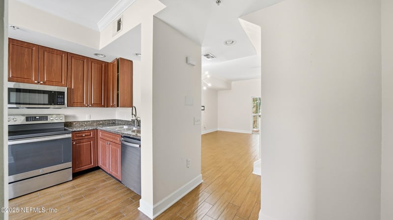 9745 Touchton Rd #726, Jacksonville, FL 32246