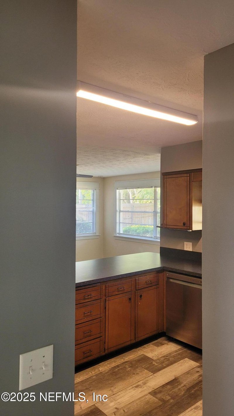 8515 Vermanth Rd, Jacksonville, FL 32211