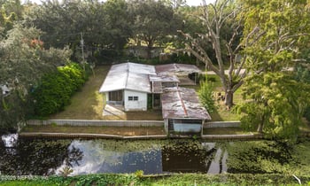 590 Palmetto Bluff Rd, Palatka, FL 32177