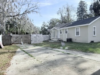 10728 Old Kings Rd, Jacksonville, FL 32219