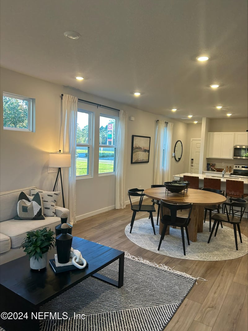 10688 Waterfield Rd, Jacksonville, FL 32210