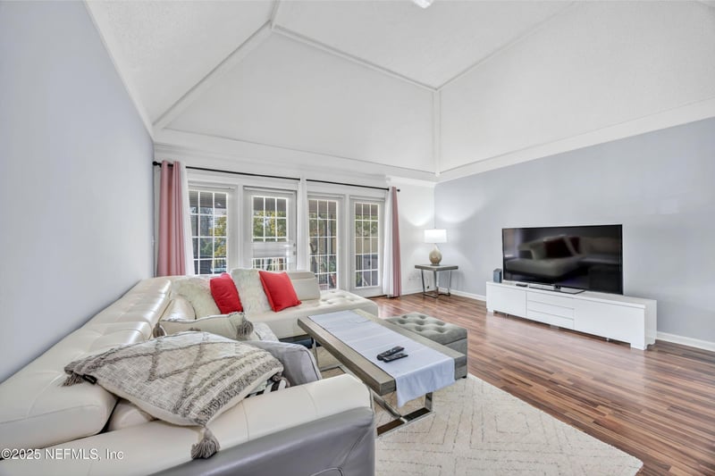 6528 Valerosa Ct #2, Jacksonville, FL 32217