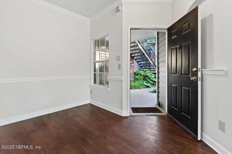 10000 Gate Pw #417, Jacksonville, FL 32246