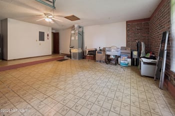 3993 Country Meadows Dr, Middleburg, FL 32068