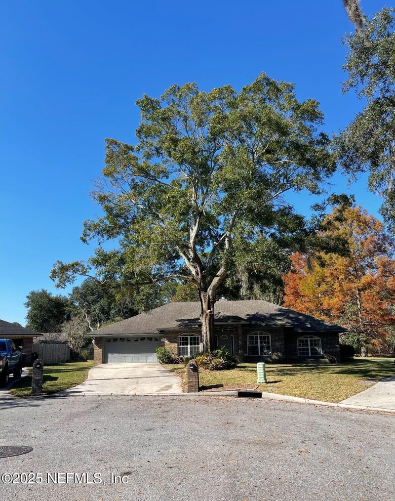 2515 Emperor Dr, Jacksonville, FL 32223