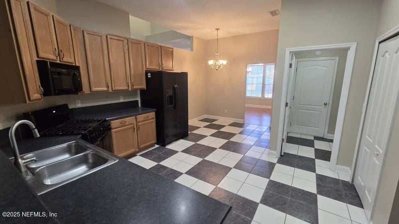 1275 Paradise Pond Rd, St Augustine, FL 32092