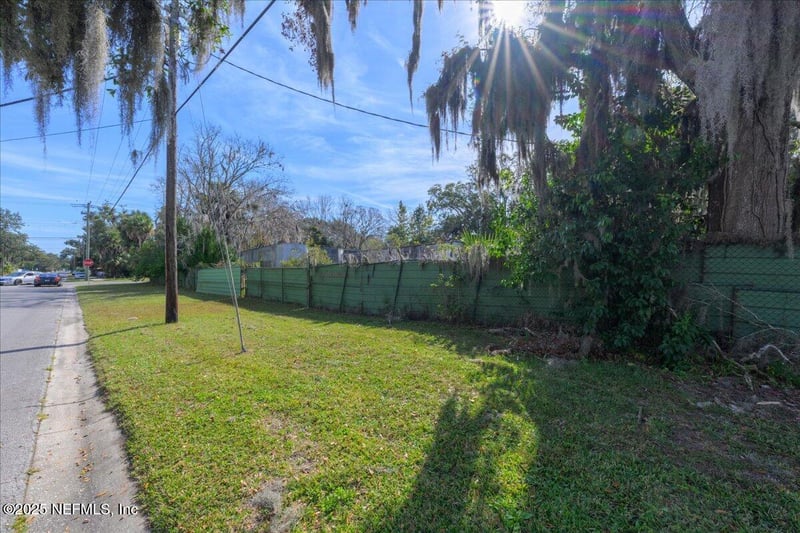 00 Bronson St, Palatka, FL 32177